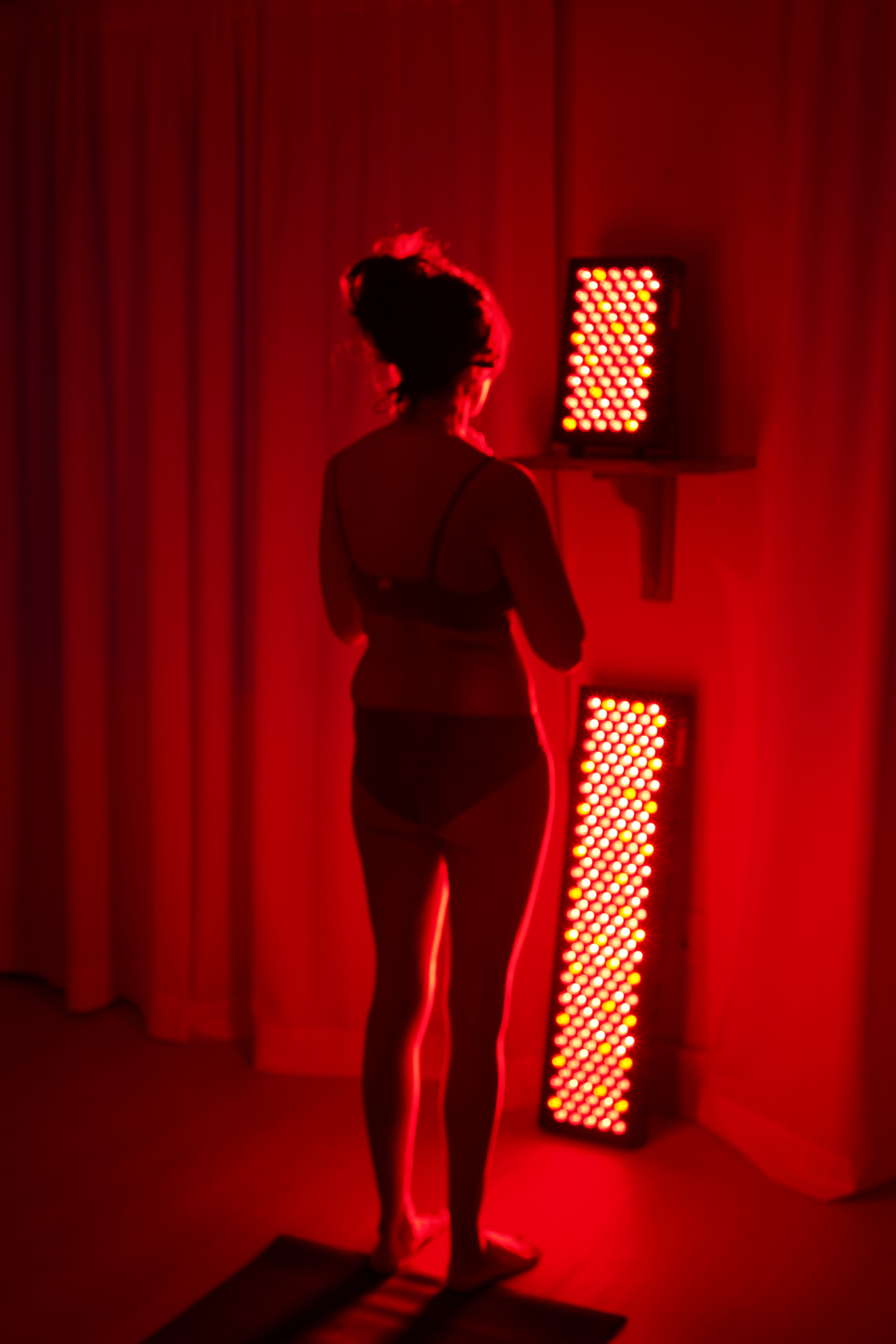 Red Light Therapy for Skin Care: The Ultimate Guide to Safe and Effective Dosing